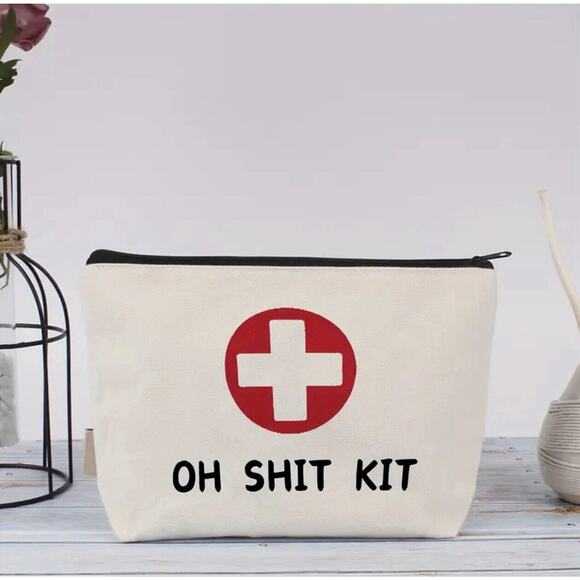 Pharmacist Gift Pharmacy Technician Gift Makeup Bag 4 Women Funny First Aid Kit - Picture 1 of 2